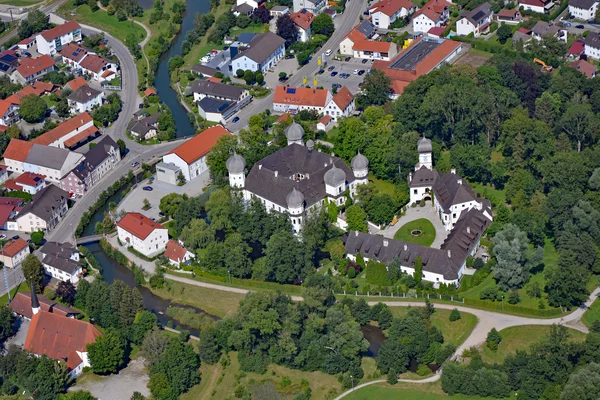 Ortsmitte Schwindegg aus der Luft